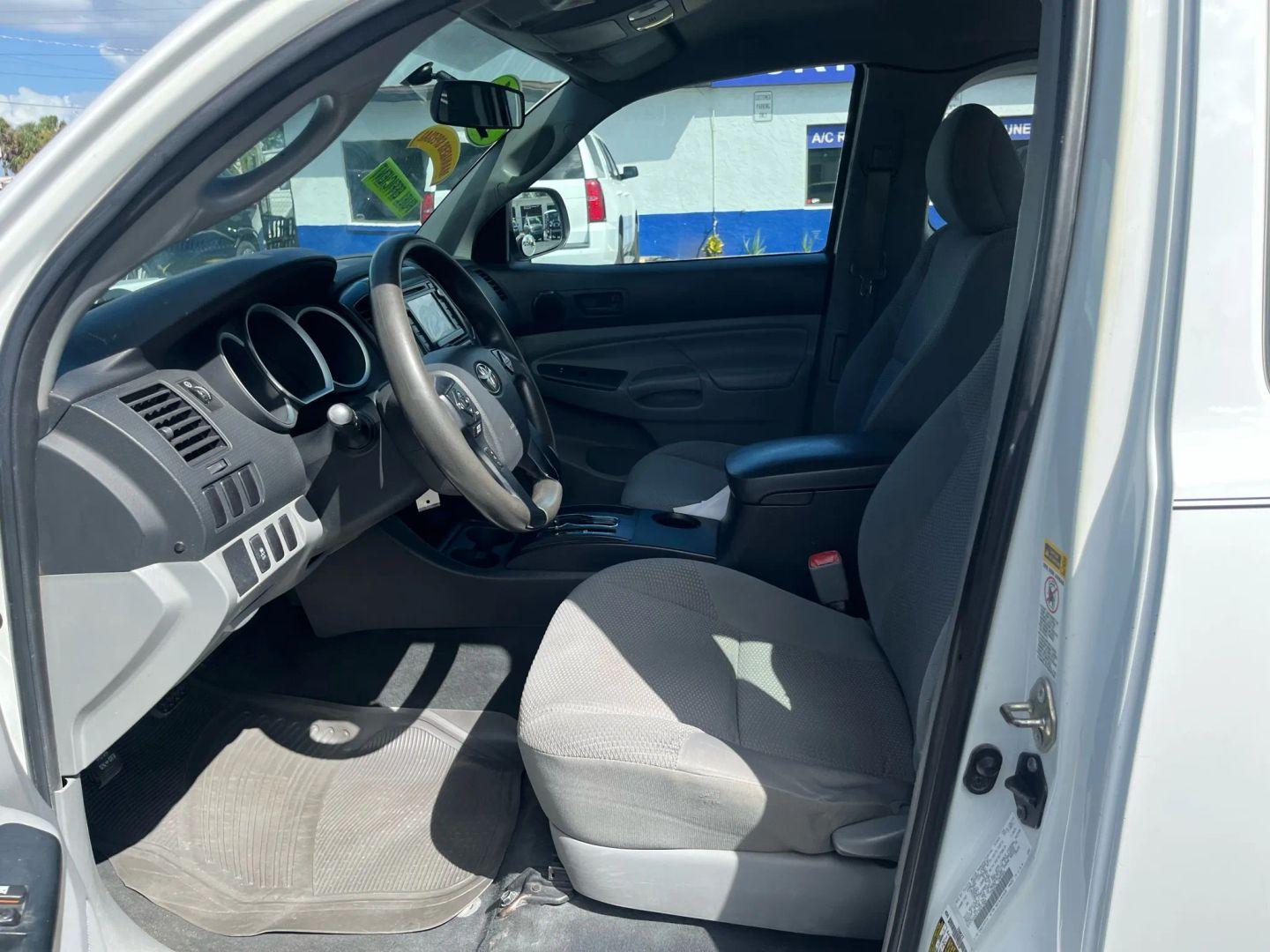 Toyota Tacoma - Thumbnail 18