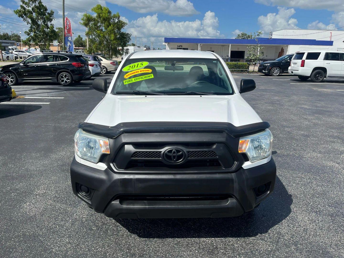 Toyota Tacoma - Thumbnail 6