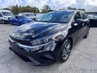 Kia K5 - Thumbnail 4