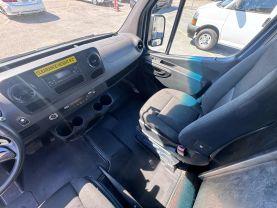 Mercedes-Benz Sprinter 2500 Crew - Thumbnail 10