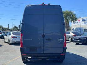 Mercedes-Benz Sprinter 2500 Crew - Thumbnail 7