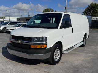 Ram 1500 Crew Cab - Thumbnail 2