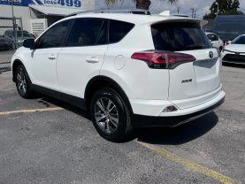 Toyota Rav4 - Thumbnail 9