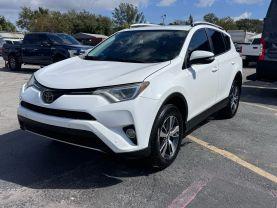 Toyota Rav4 - Thumbnail 3