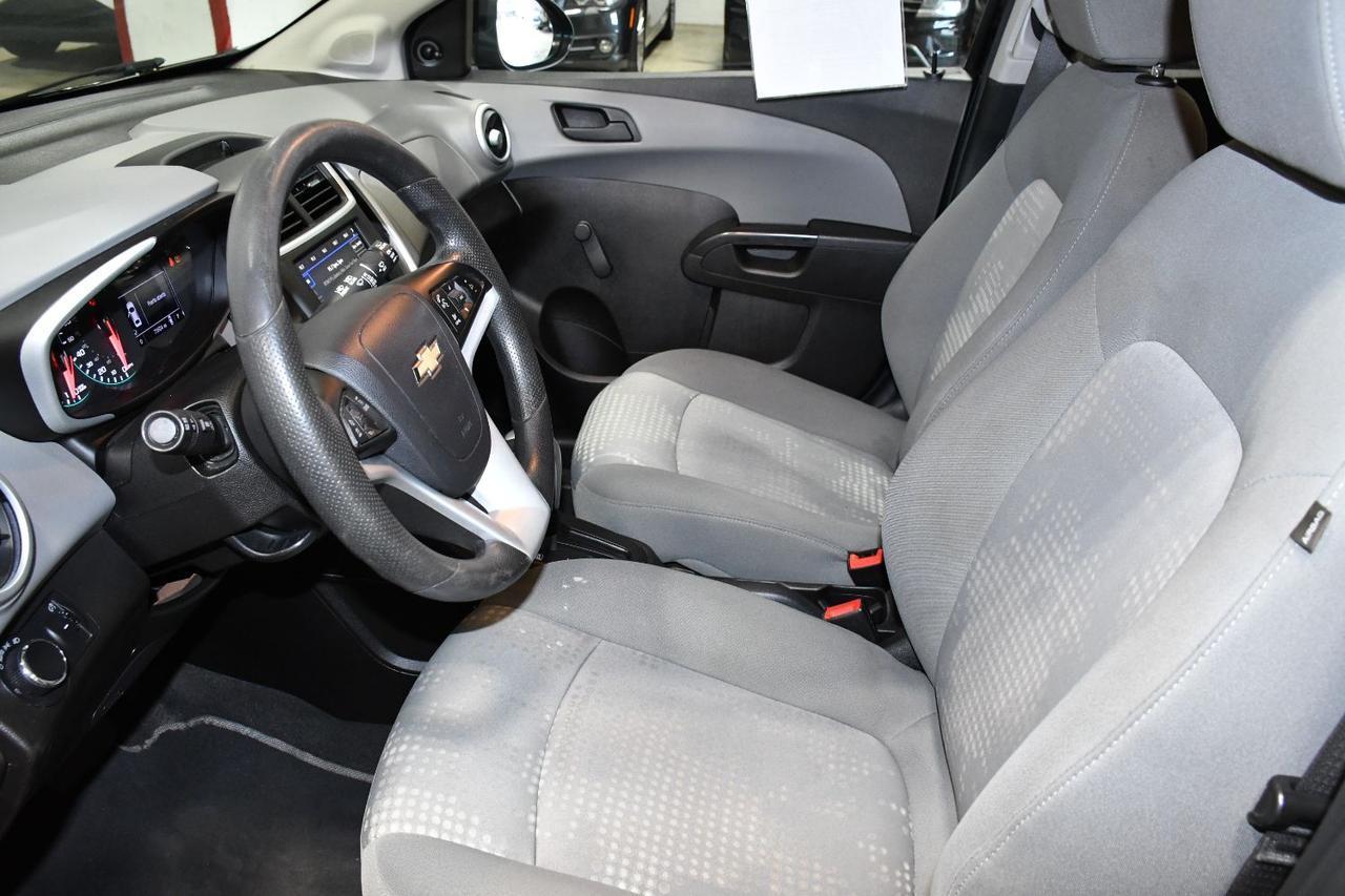 Chevrolet Sonic - Thumbnail 15