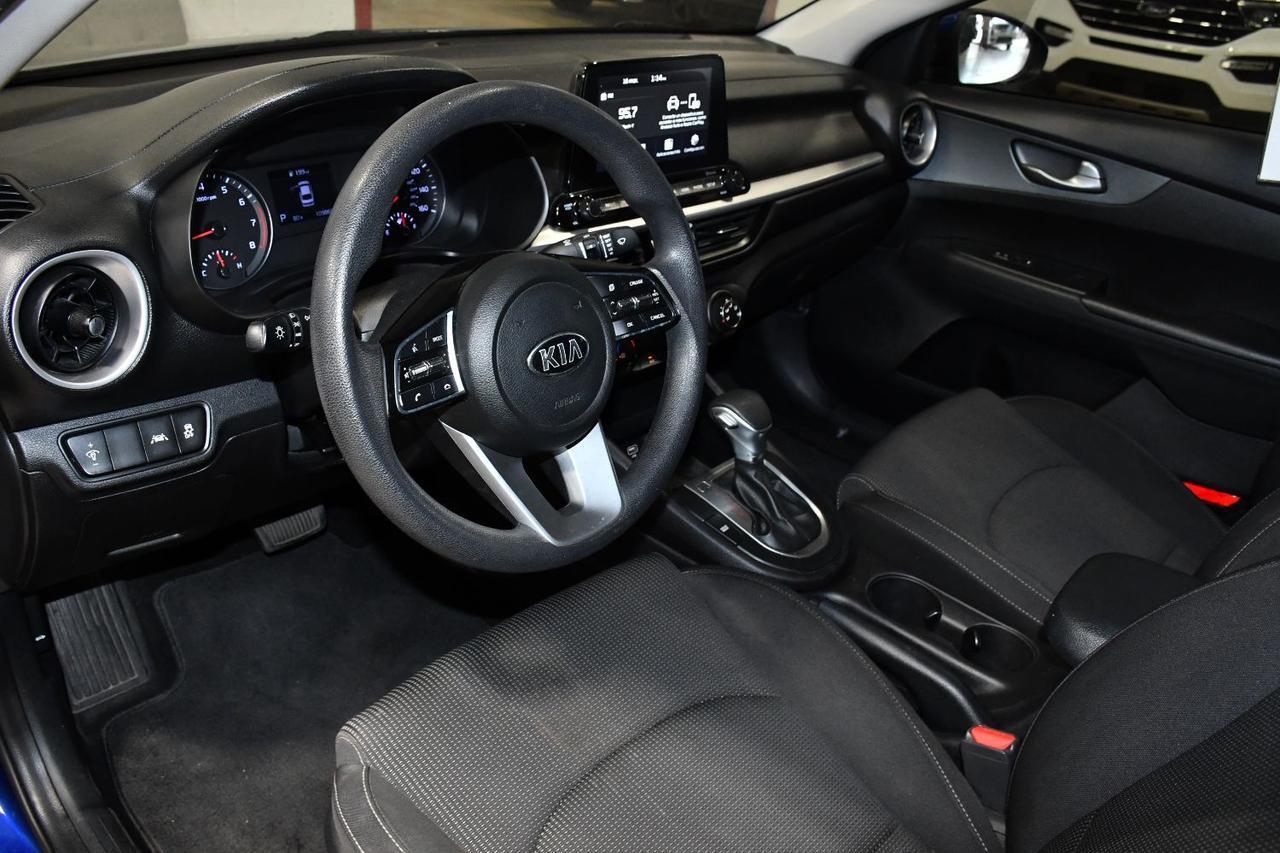 Kia Forte - Thumbnail 15