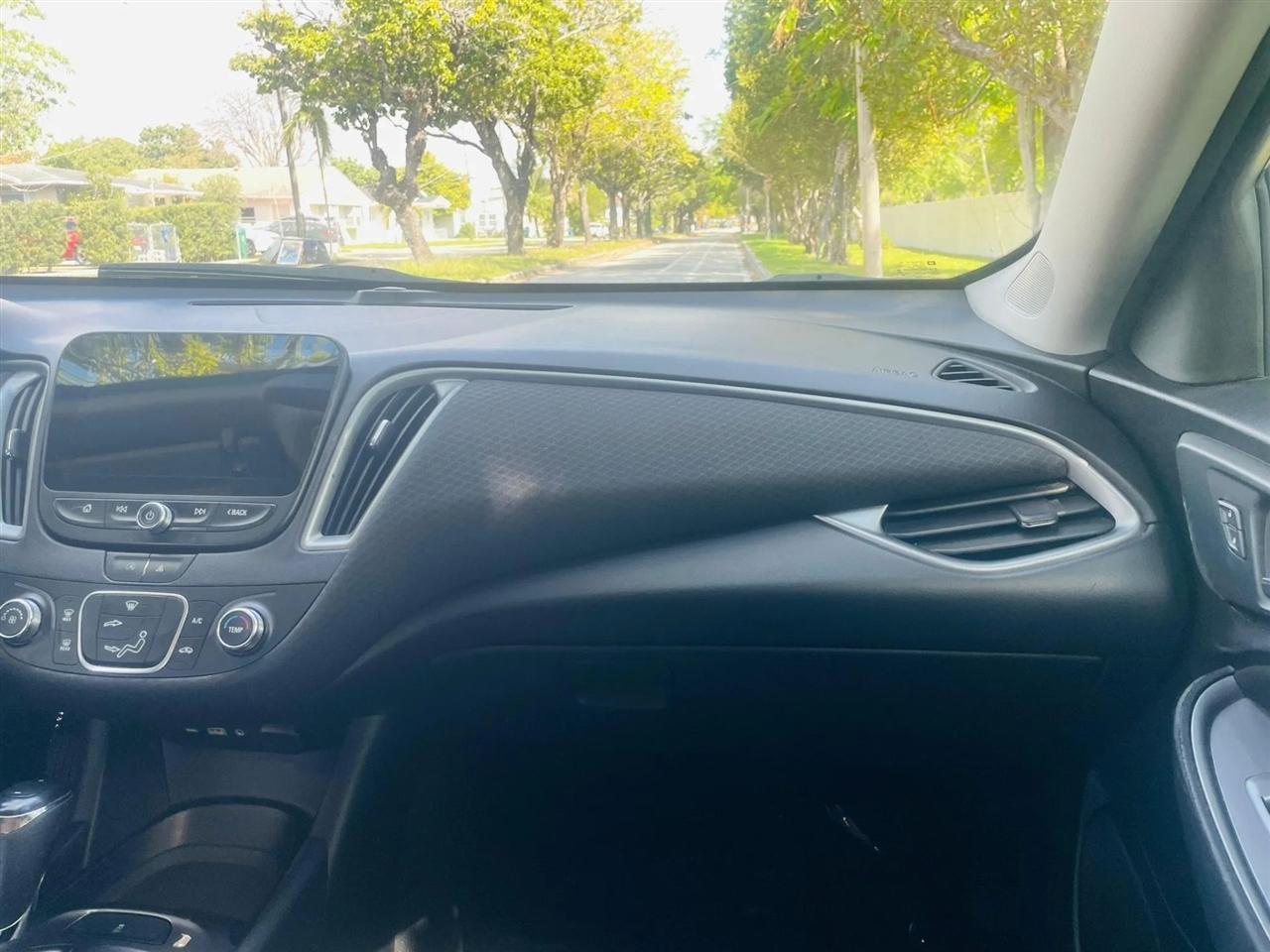 Chevrolet Malibu - Thumbnail 14