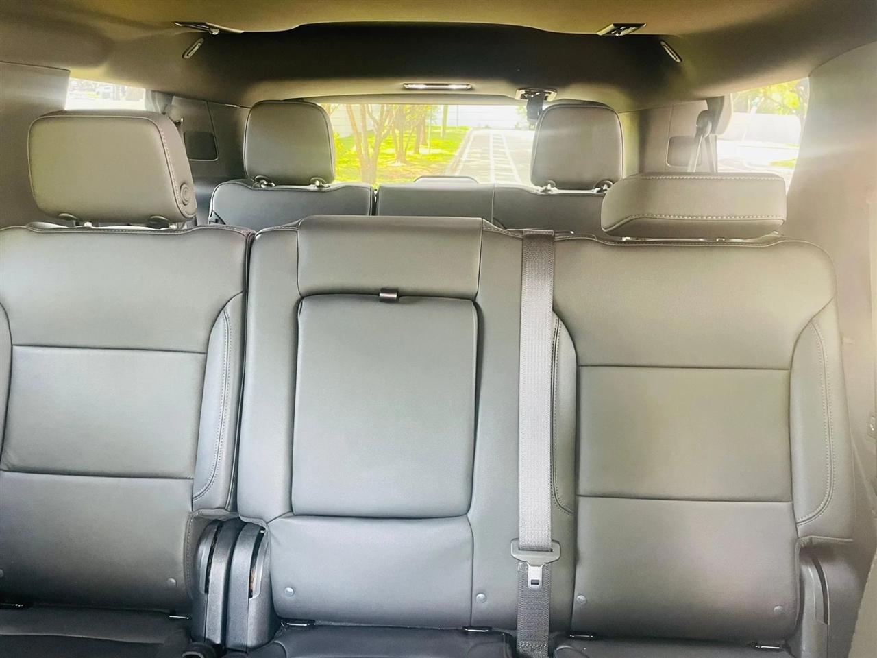 Chevrolet Tahoe - Thumbnail 16