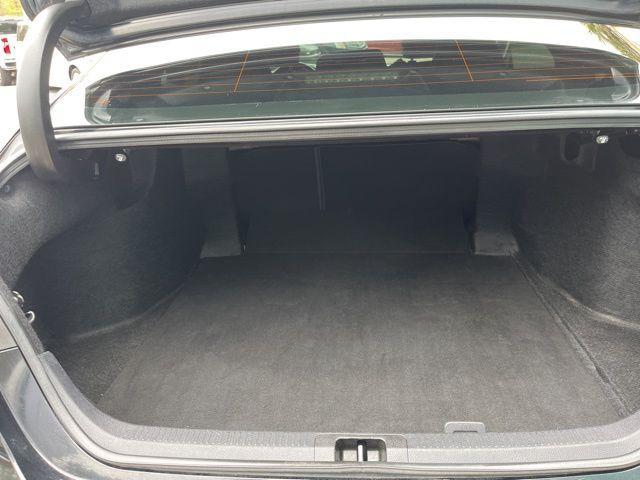 Toyota Camry - Thumbnail 6