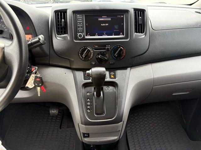 Nissan NV200 - Thumbnail 17