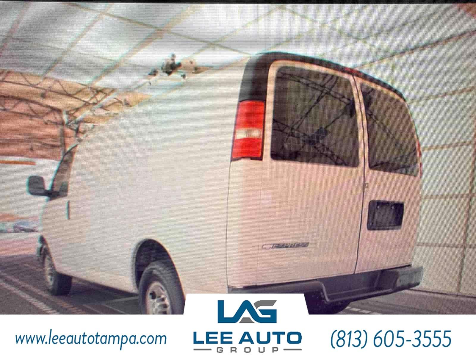 Chevrolet Express Cargo Van - Thumbnail 4