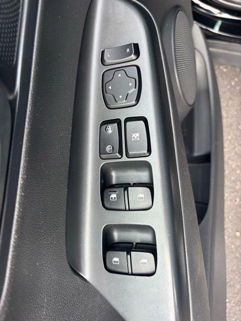 Hyundai Kona - Thumbnail 17