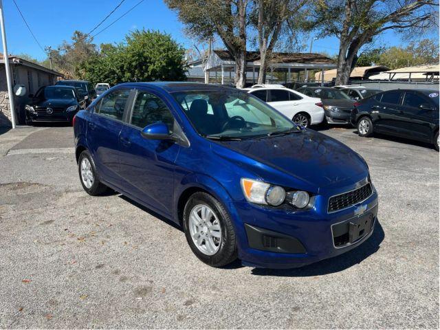 CHEVROLET SONIC - Thumbnail 3