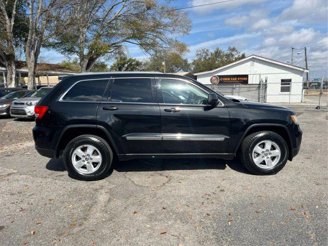 JEEP GRAND CHEROKEE - Thumbnail 4