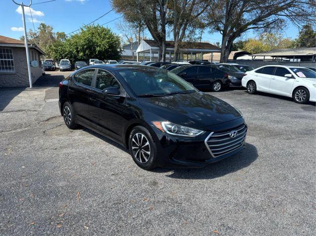 HYUNDAI ELANTRA - Thumbnail 3