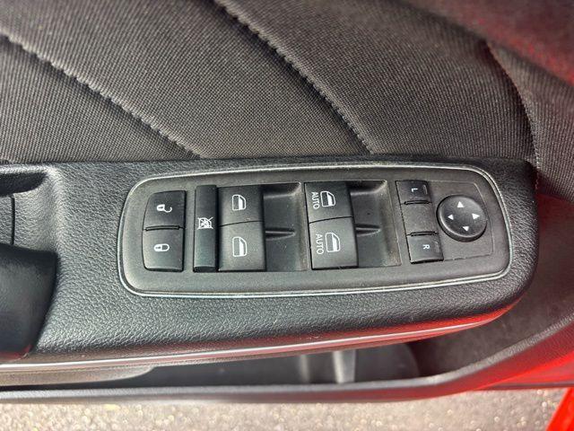 Dodge Charger - Thumbnail 20