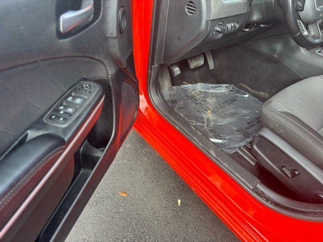 Dodge Charger - Thumbnail 17