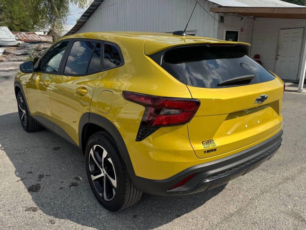 Chevrolet Trax - Thumbnail 11