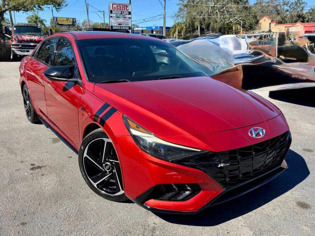 Hyundai Elantra - Thumbnail 8