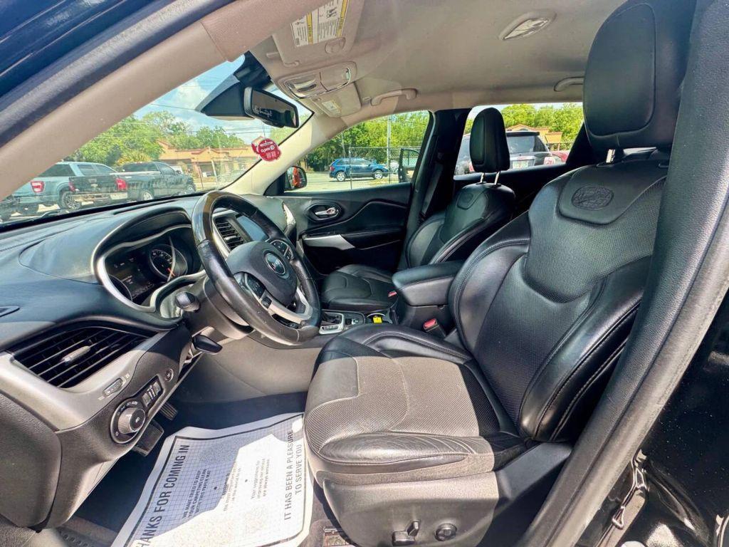 Jeep Cherokee - Thumbnail 20