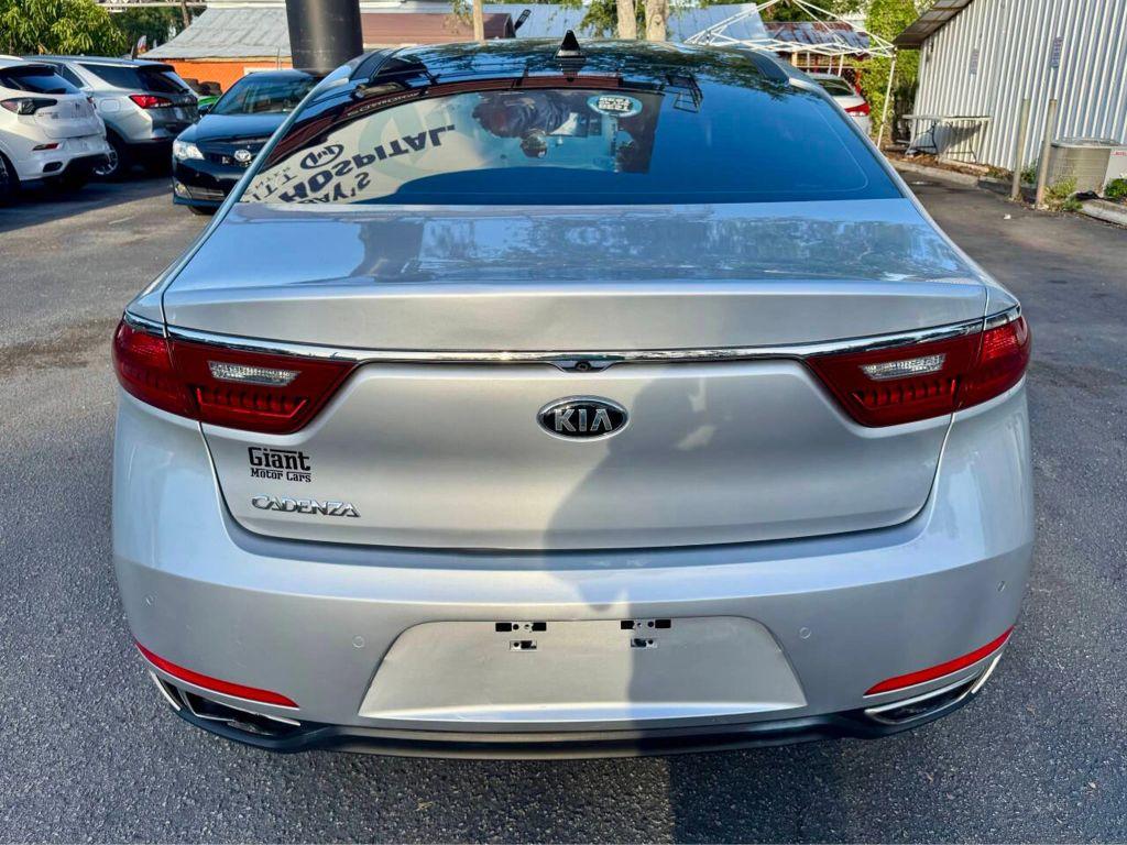 Kia Cadenza - Thumbnail 11