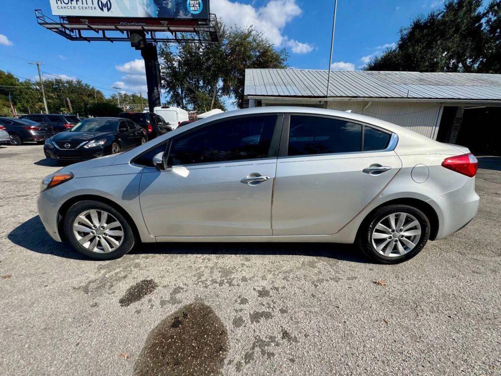 Kia Forte - Thumbnail 19