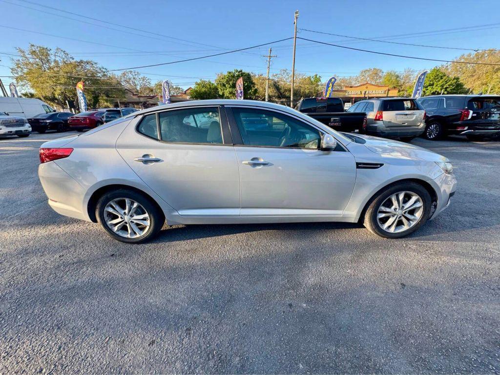 Kia Optima - Thumbnail 18