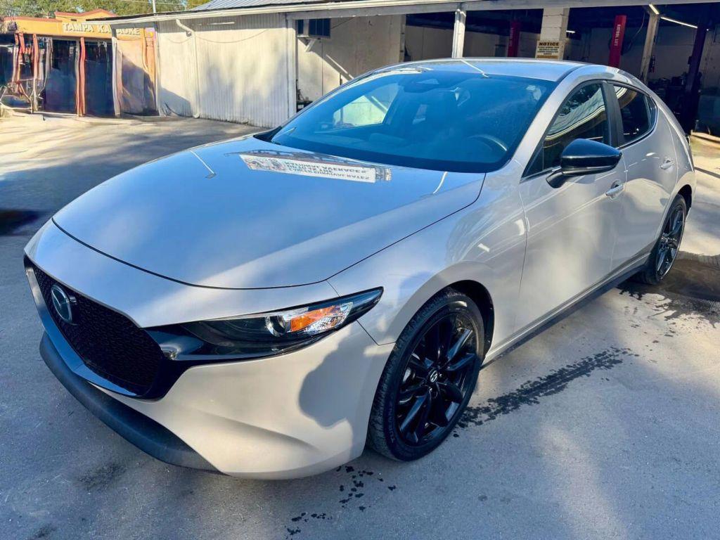 Mazda Mazda3 - Thumbnail 17