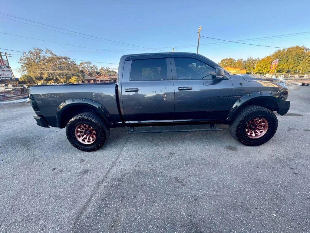 Ram 1500 Crew Cab - Thumbnail 13