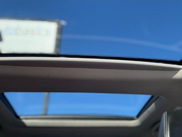 Nissan Maxima - Thumbnail 14