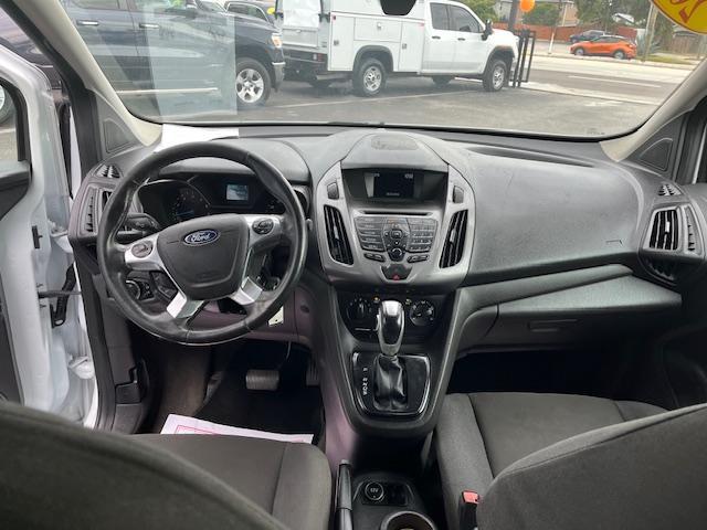 Ford Transit Connect - Thumbnail 9