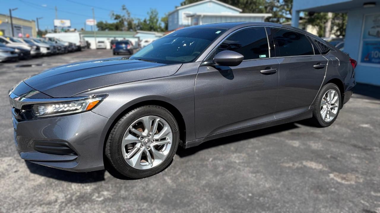 Honda Accord - Thumbnail 4