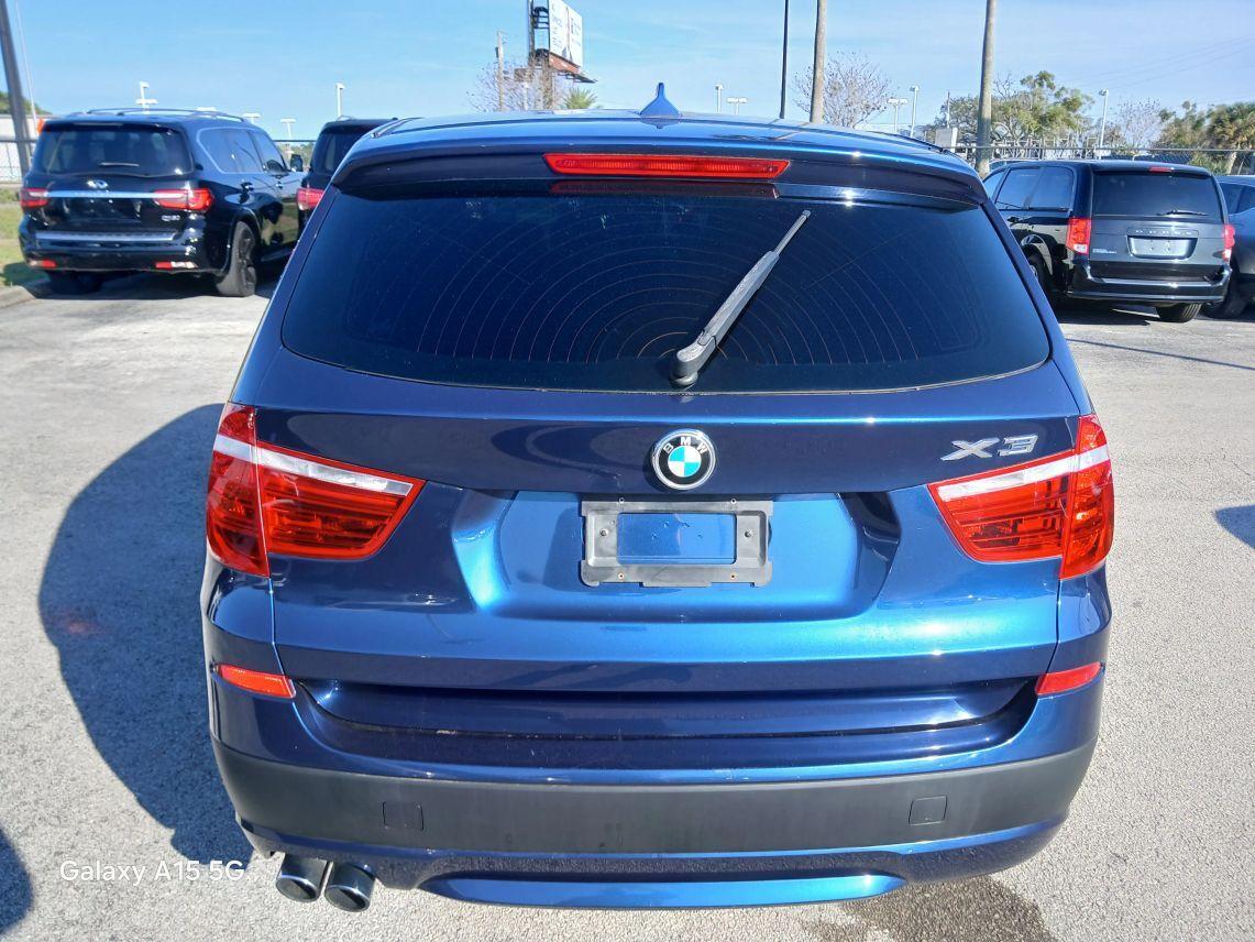 BMW X3 - Thumbnail 4