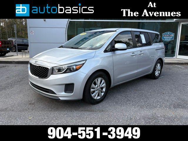 Kia Sedona - View 1