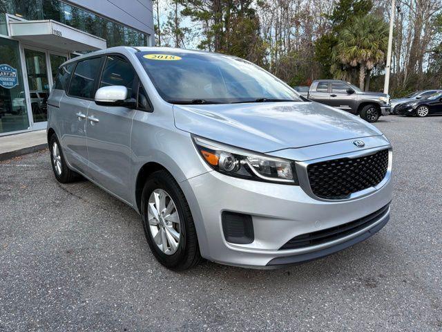 Kia Sedona - Thumbnail 9