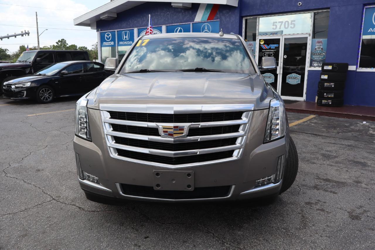 Cadillac Escalade2Wd 4Dr Luxury - Thumbnail 9