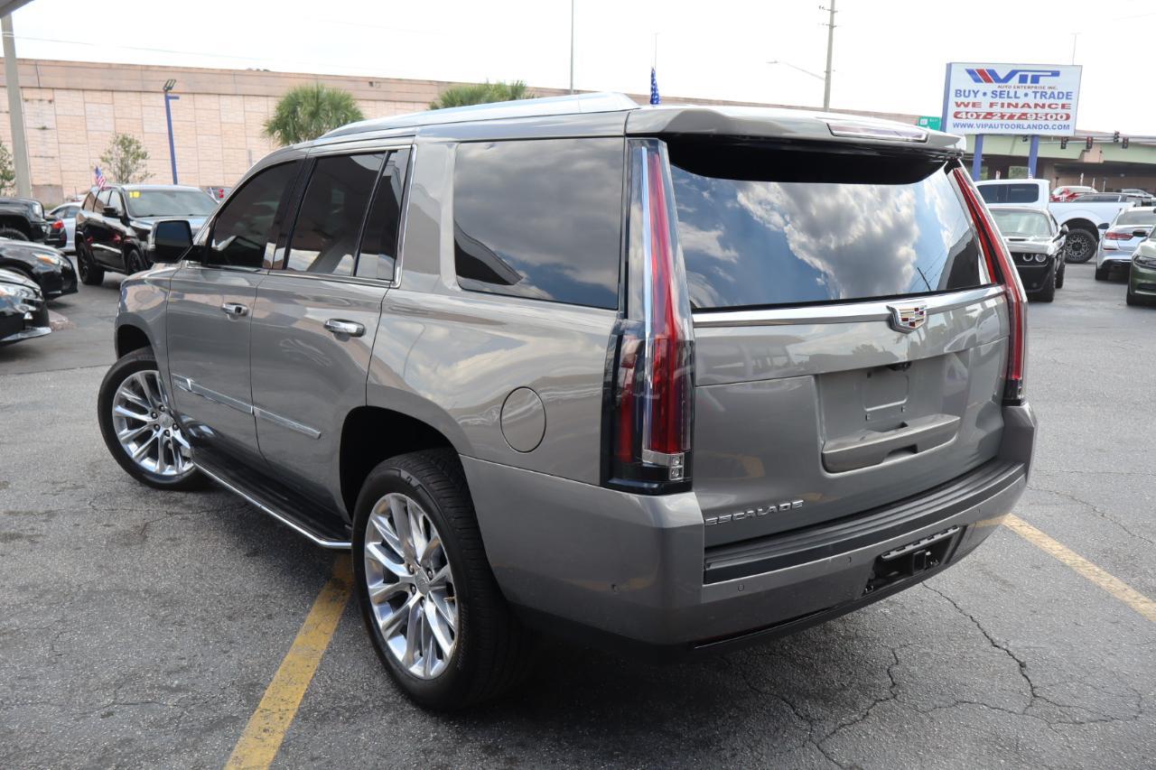 Cadillac Escalade2Wd 4Dr Luxury - Thumbnail 6