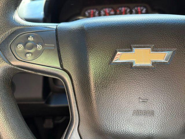 Chevrolet Tahoe - Thumbnail 14