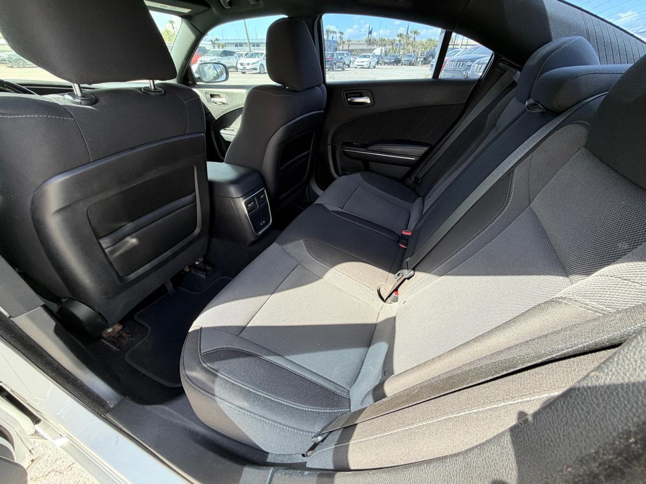 Dodge Chargerr/T - Thumbnail 11