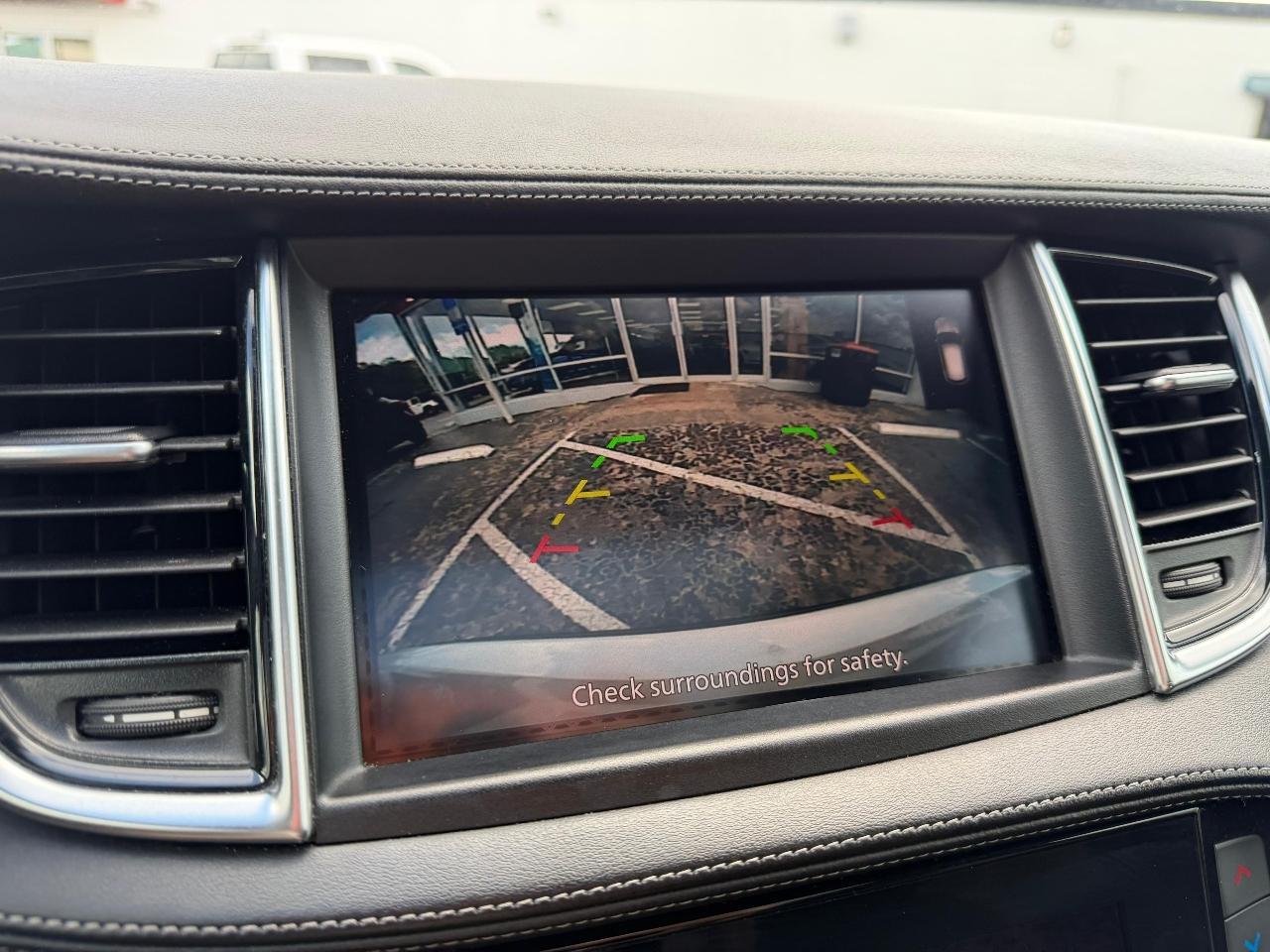 Infiniti Qx50Luxe - Thumbnail 16