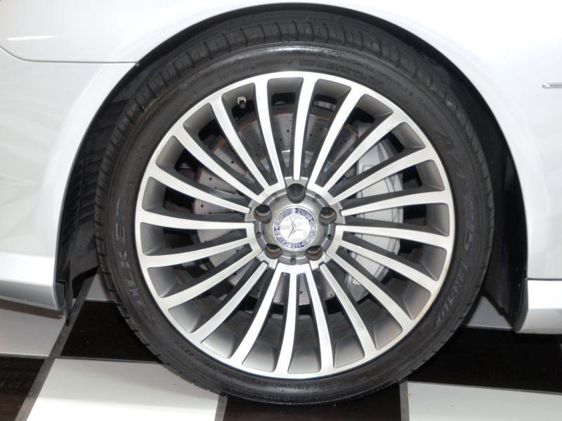 Mercedes-Benz Sl 550 *4.7 V8*Driver Assist*19&Quot; Wheels*25K Miles*Fl Car* - Thumbnail 13