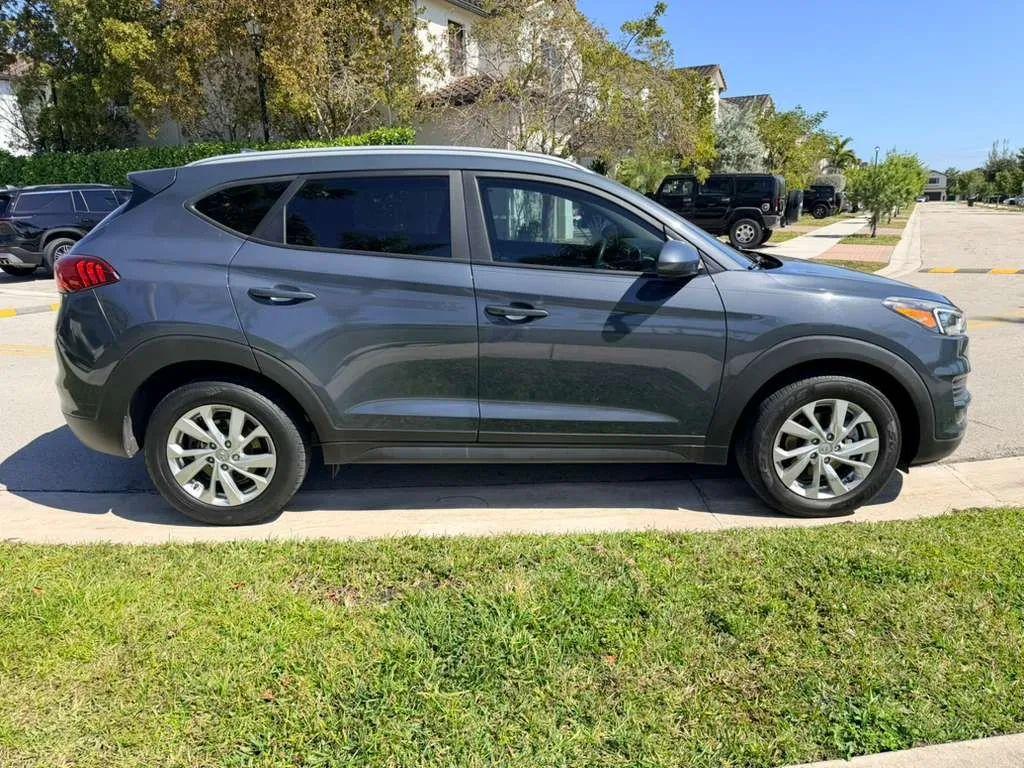 Hyundai Tucson - Thumbnail 10