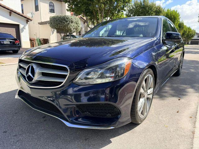 Infiniti Q50 - Thumbnail 8