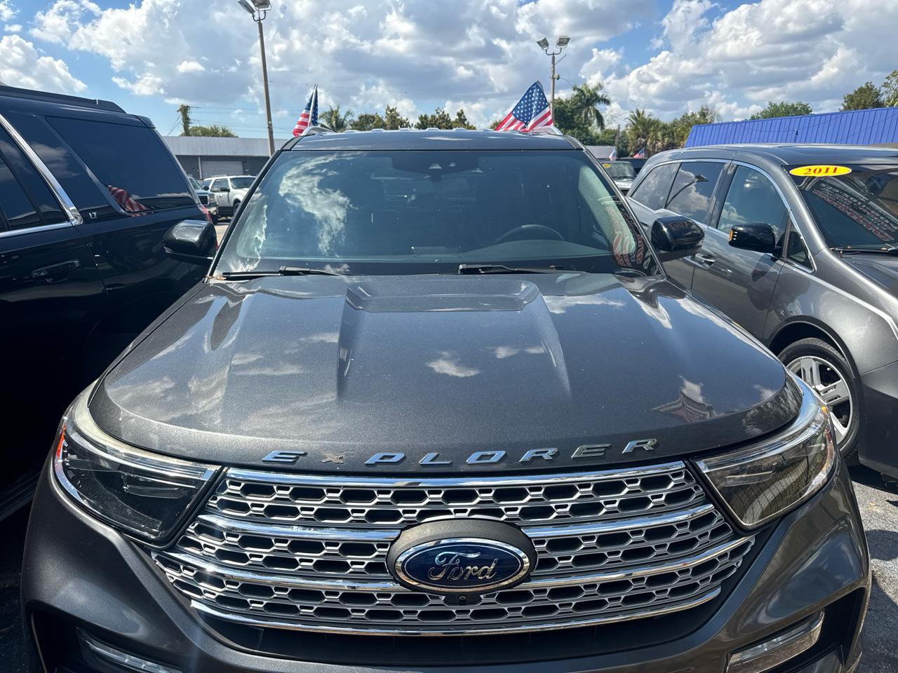 Ford Explorer Limited Awd - Thumbnail 5