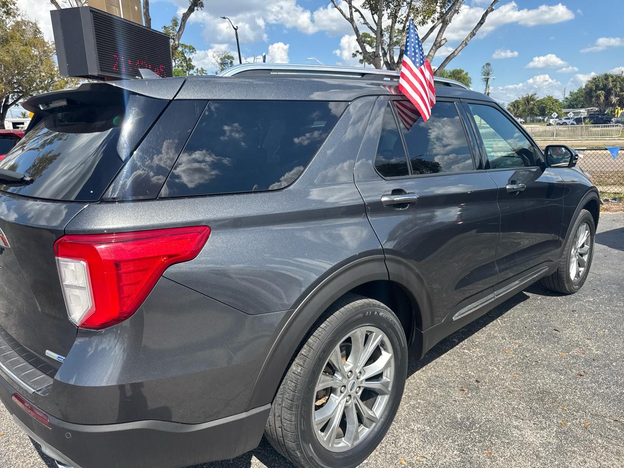 Ford Explorer Limited Awd - Thumbnail 8