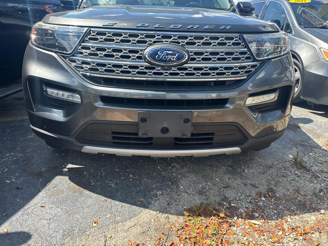 Ford Explorer Limited Awd - Thumbnail 6