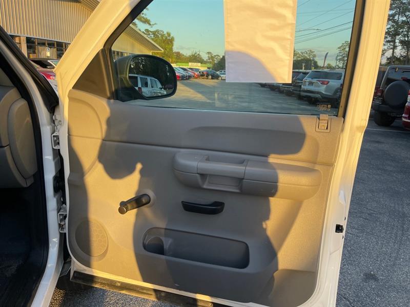 Chevrolet Silverado 1500Work Truck Long Box 2Wd - Thumbnail 16