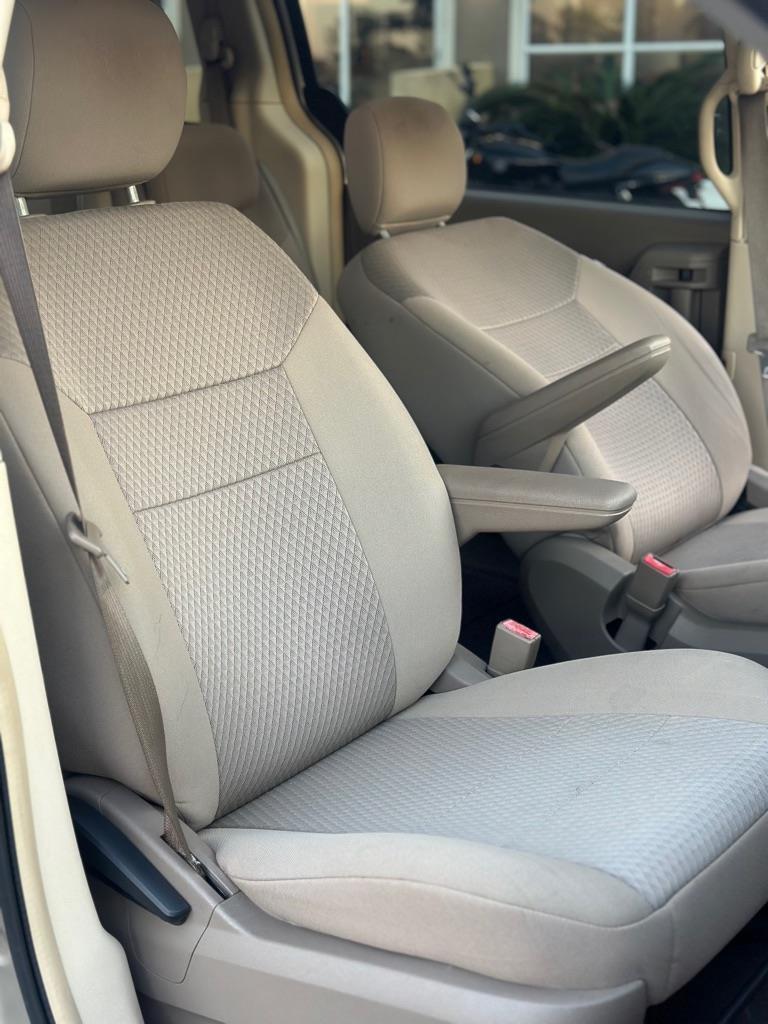 Chrysler Town & Country4Dr Wgn Touring - Thumbnail 17