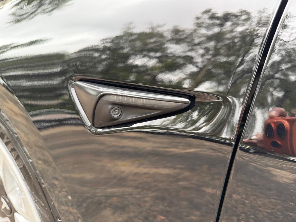 Tesla Model 3 Standard Range Plus - Thumbnail 11