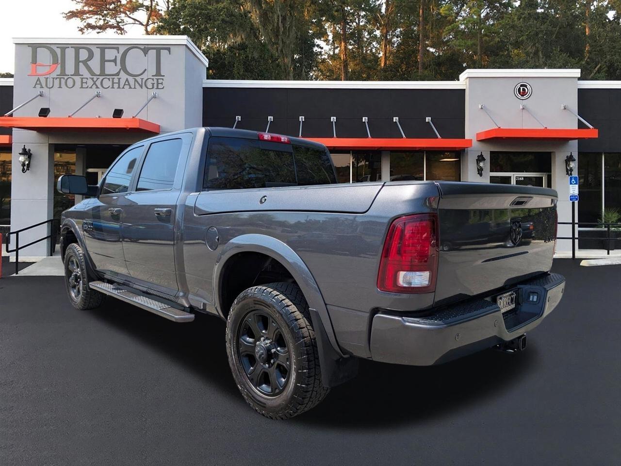 Ram 2500Laramie Crew Cab Swb 4Wd - Thumbnail 6